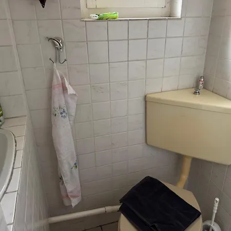 Hagemann Querfurter Strasse 13 Апартаменты Лютерштадт-Айслебен