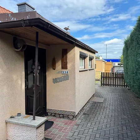 Monteurswohnung - Hagemann Querfurter Strasse 13a Apartment